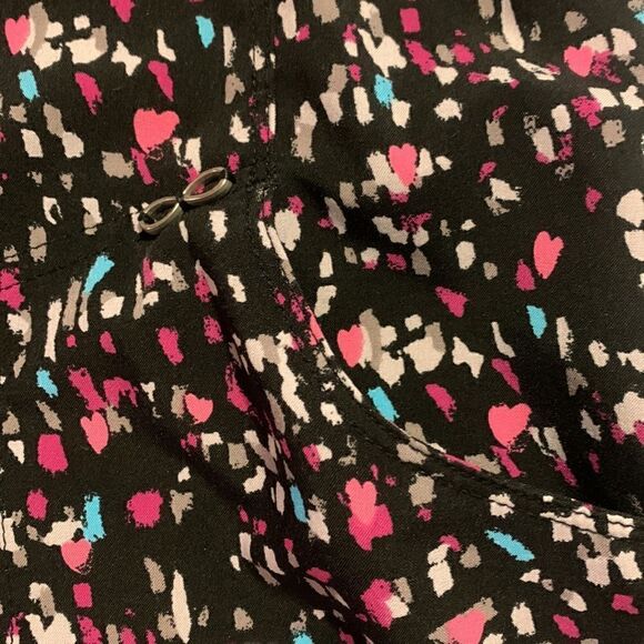 Infinity scrub top by Cherokee, XS, great condition - Picture 3 of 6